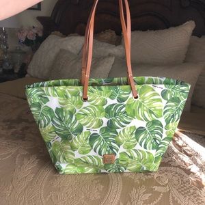 Dooney & Bourke Palm Montego medium tote